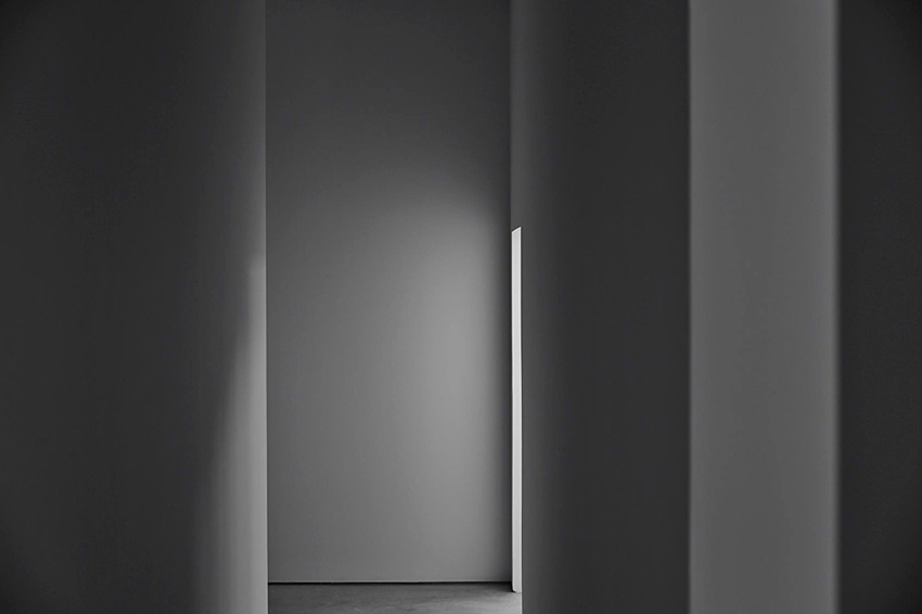 main_Lights-Gallery_01